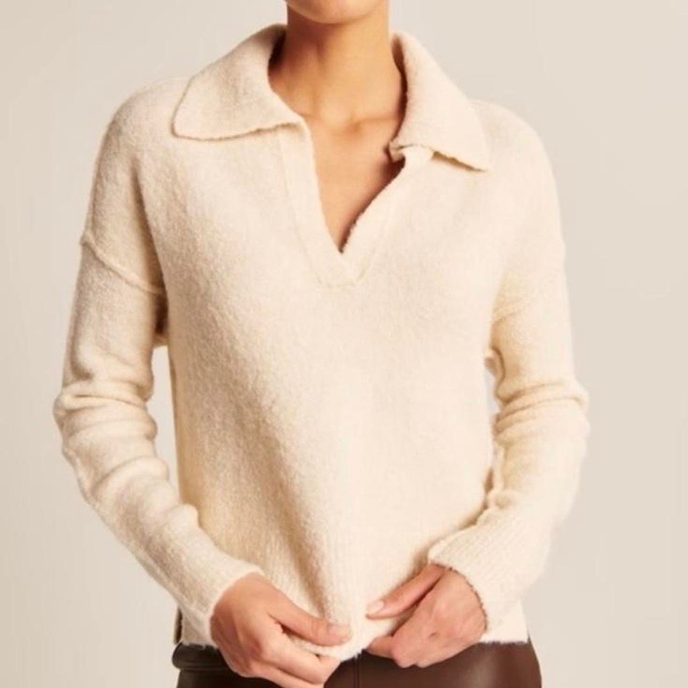 Cream V-Neck Sweater with Soft Texture